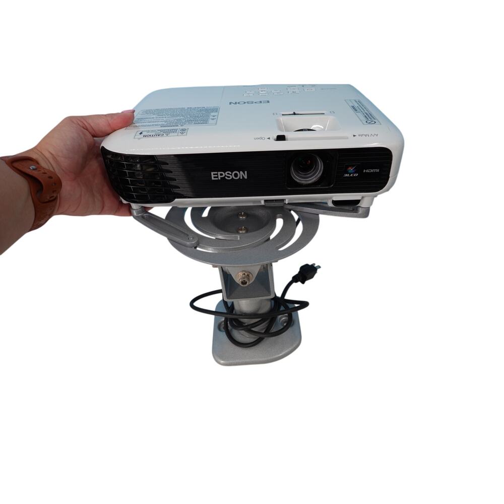 Epson LCD Projector VS240